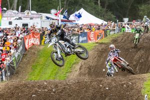 Cochran escapes injury in Unadilla crash scare