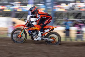 Dennis withdraws from AUSX ahead of international MX2 move