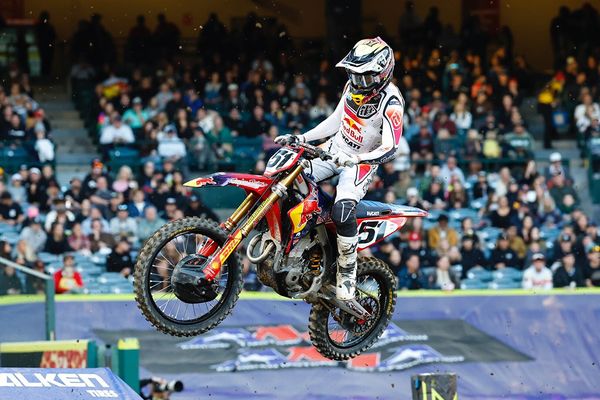 Barcia escapes major injury following Anaheim 1 fright