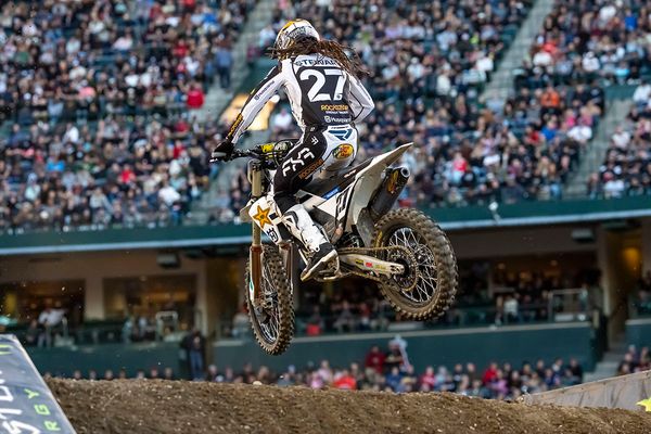 Stewart cleared to contest San Diego this weekend